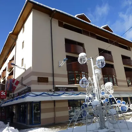 Avec Balcon En Centre-ville, Proche Telecabine Et Thermes A - Fr-1-512-14 *