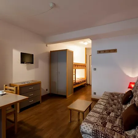 Apartment Avec Balcon En Centre-ville, Proche Telecabine Et Thermes A - Fr-1-512-14