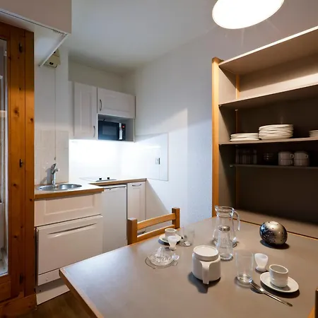 2* Avec Balcon, Parking Et Wifi Au Centre De - Fr-1-512-14 Brides-les-Bains